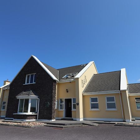 The Old Pier Guest Accommodation, Bed Only, No Breakfast Ballydavid Bagian luar foto