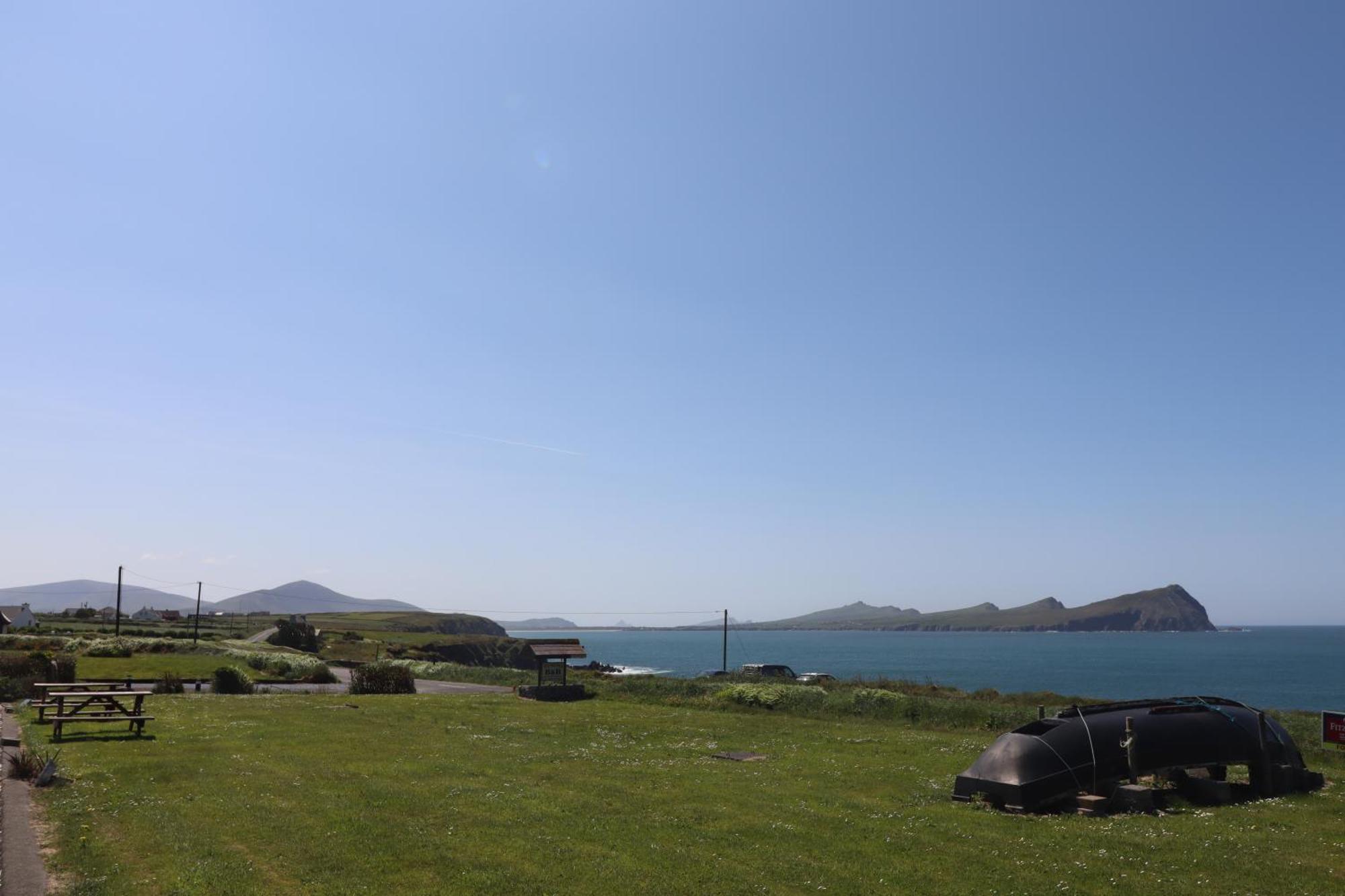 The Old Pier Guest Accommodation, Bed Only, No Breakfast Ballydavid Bagian luar foto
